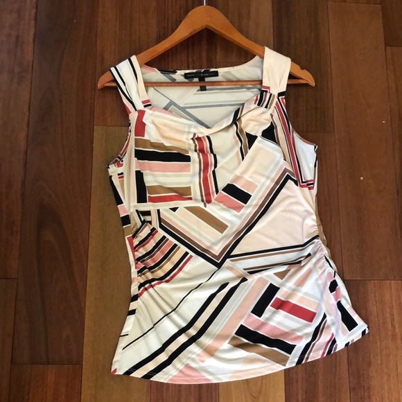 WHBM shell - Picture 2 of 10